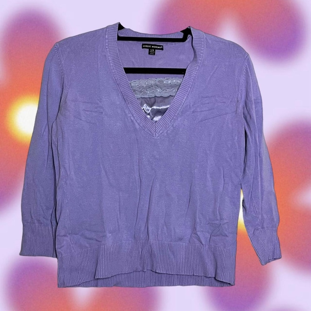 Y2K preppy 3/4 sleeve vneck sweater Measurements: Bust 36 in.